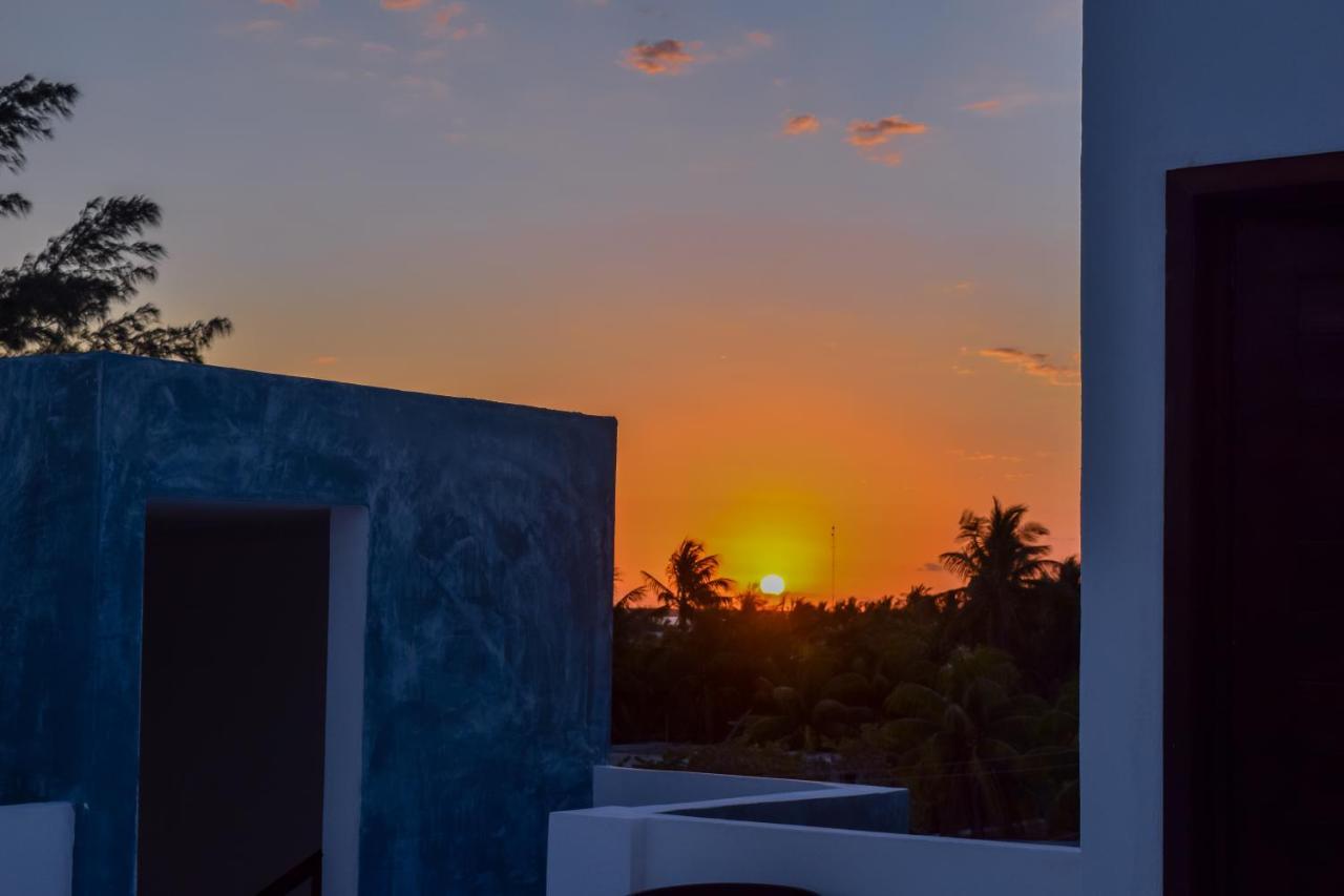 Apartamentos Del Mar El Cuyo Ngoại thất bức ảnh